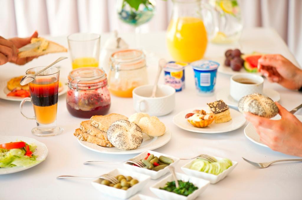 Hotel Biesiada Bogucin  Ngoại thất bức ảnh
